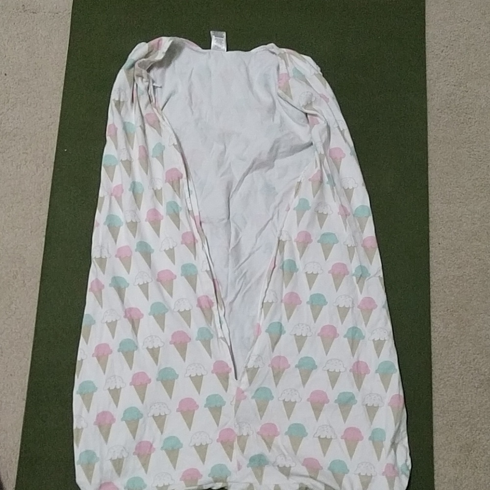 Lightweight ice cream sleepsack